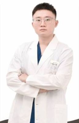 李浠宁
